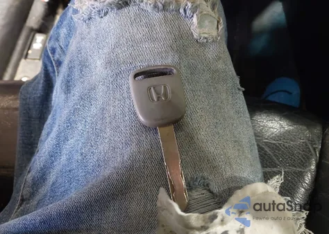 2005 Honda Accord 3.0 Ex z USA, uszkodzony, nr VIN 1HGCM66535A035562